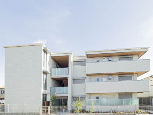 建物外観　積水ハウス施工の賃貸住宅です。