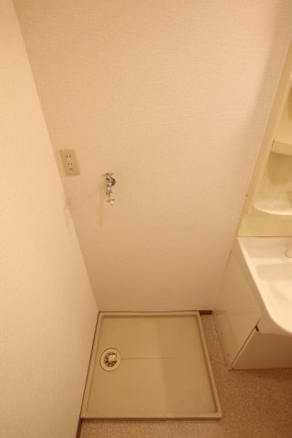 その他設備　室内洗濯機置場