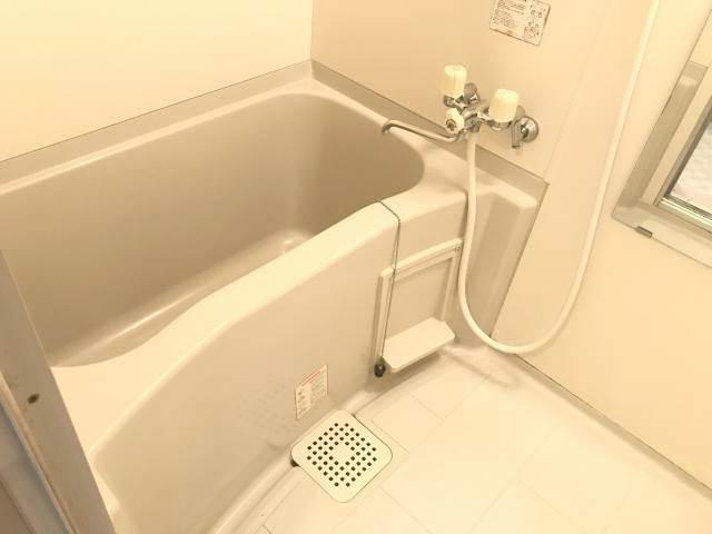 バス・シャワールーム　お風呂