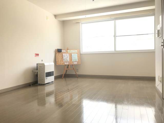 居室・リビング　ひろ～いリビング♪