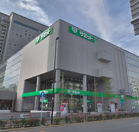 スーパー　サミットストア イースト21店（スーパー）まで423m