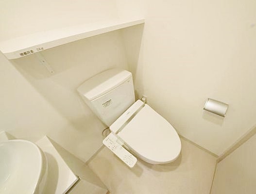 トイレ　★温水洗浄便座★