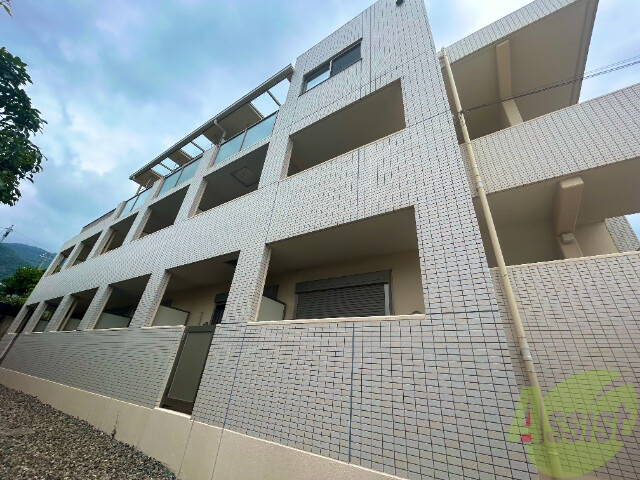 建物外観　灘区篠原本町「ＲＯＯＭｓ六甲」