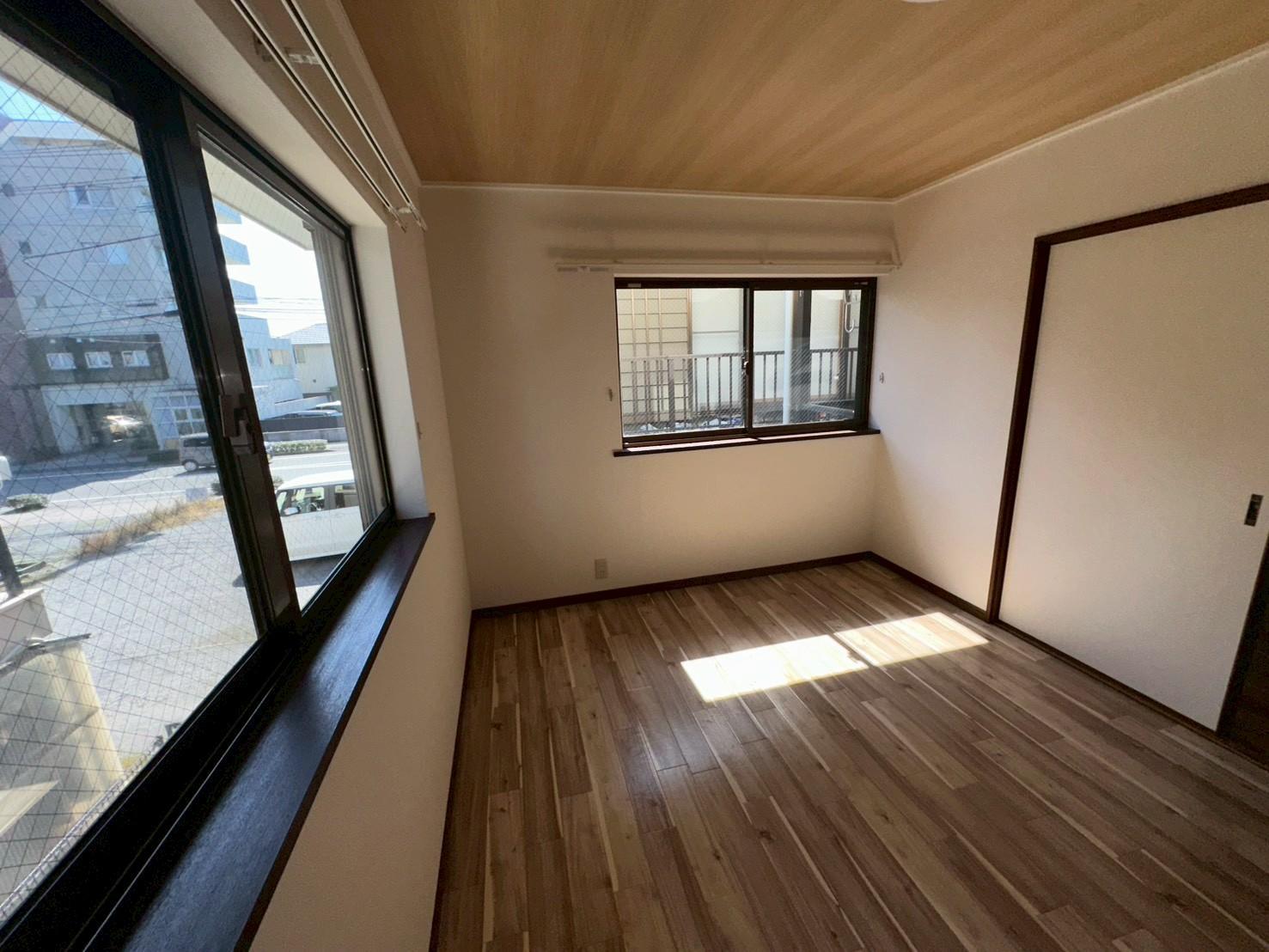 居室・リビング　リビング