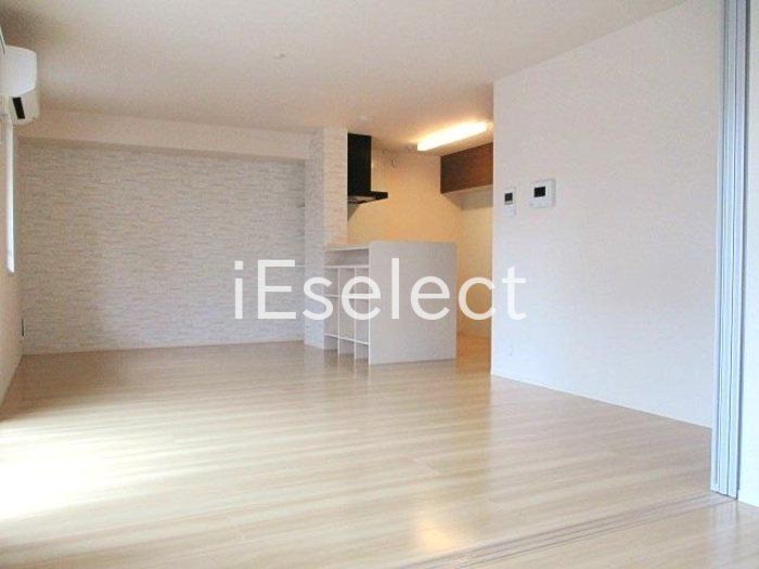 居室・リビング　広々16.9帖のリビング