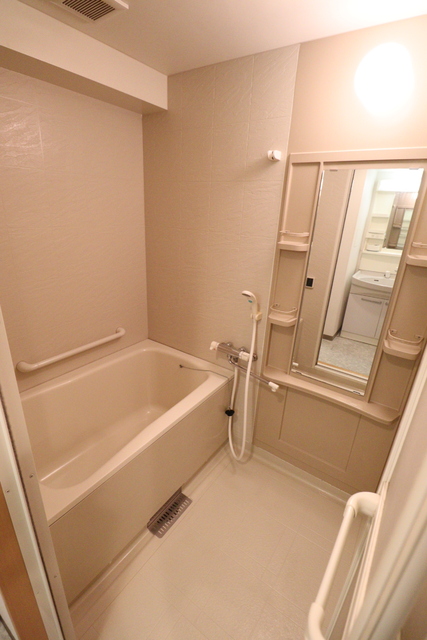 バス・シャワールーム　浴室☆