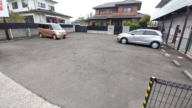 駐車場　★駐車場です★