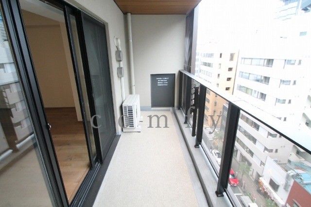 バルコニー　バルコニー