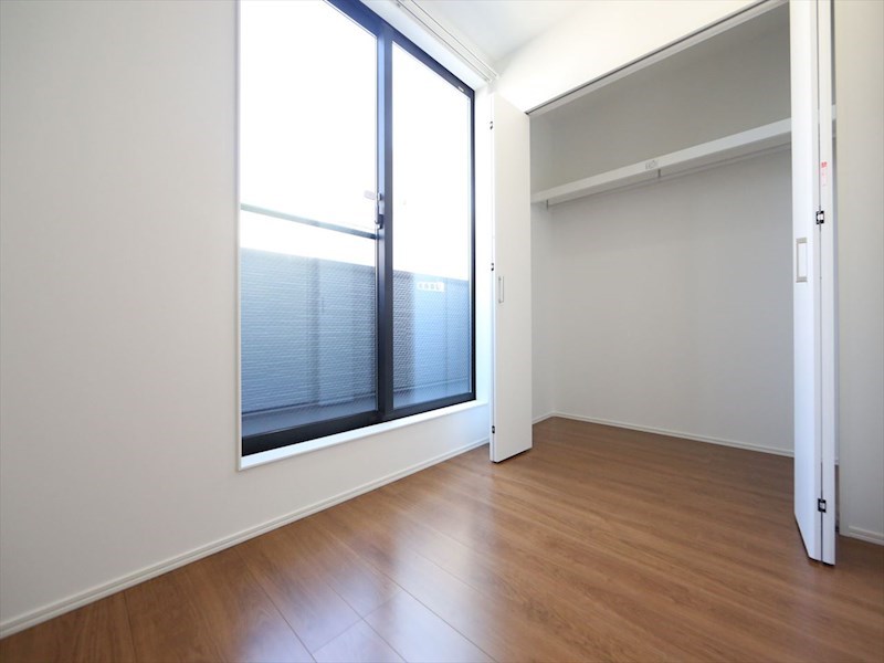 その他部屋・スペース　洋室3.7帖　クローゼット付