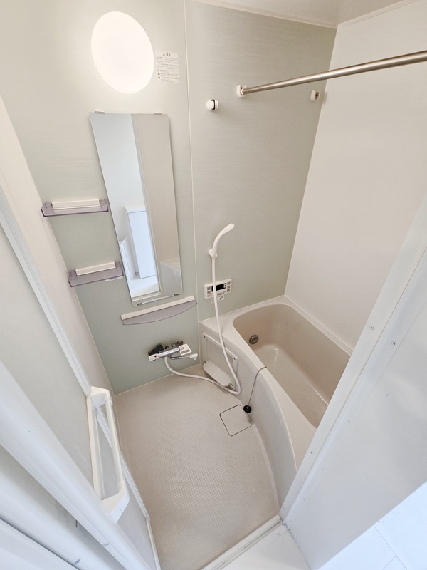 バス・シャワールーム　「ラボーナ妙蓮寺」