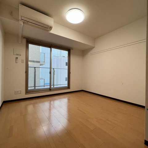 居室・リビング　同仕様タイプです