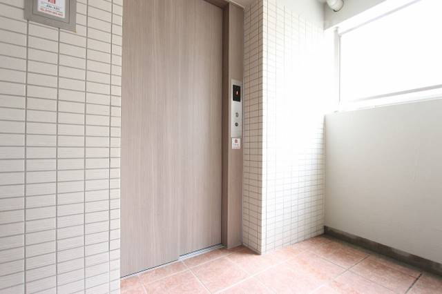 その他共有部分　エレベーターもついてます