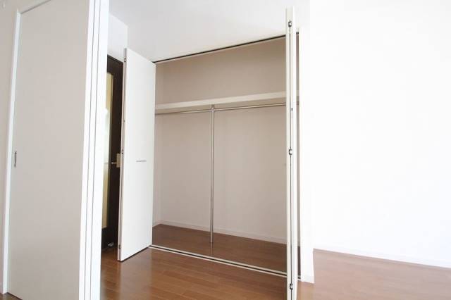 収納　※２０１号室の内装写真参照