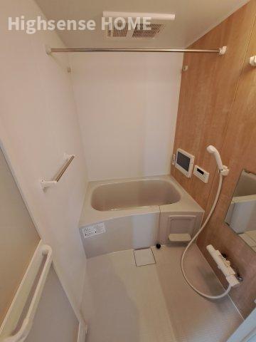 バス・シャワールーム　ゆったり過ごせるお風呂です