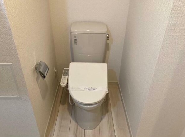 トイレ　トイレ