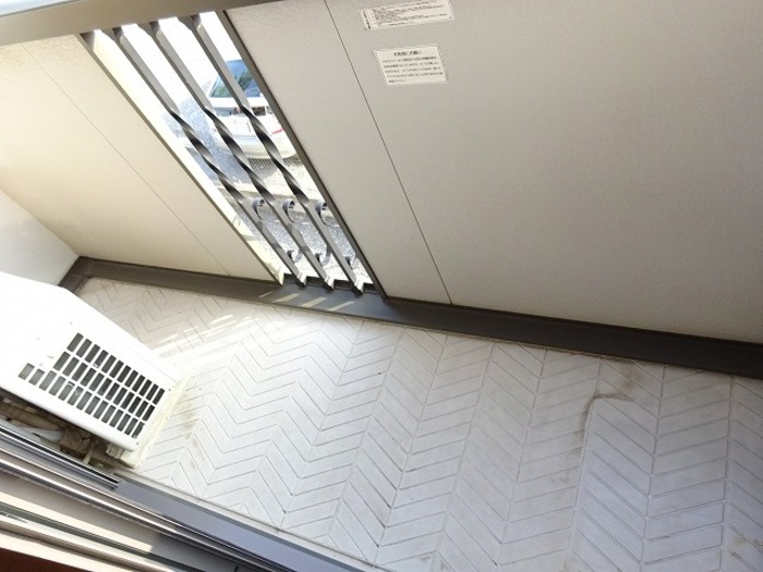 バルコニー　開放的で明るい空間を演出してくれるバルコニーです