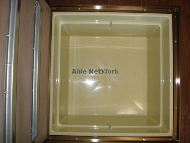 収納　床下収納