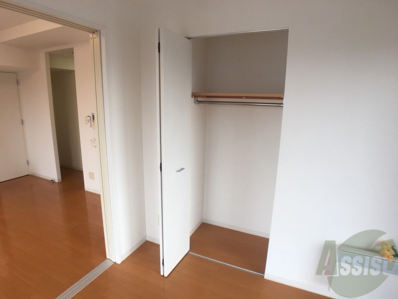 収納　収納もバッチリあるのでお部屋が片付きますよ！