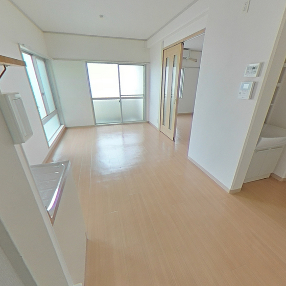 居室・リビング　※別号室の写真です