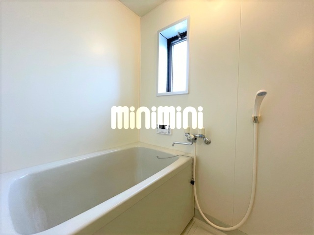 バス・シャワールーム　風通しの良い和室