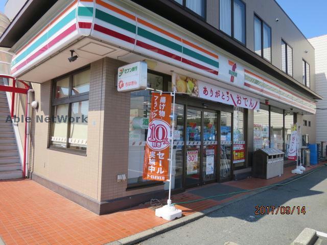 コンビニ　セブンイレブン木更津岩根店（コンビニ）まで618m