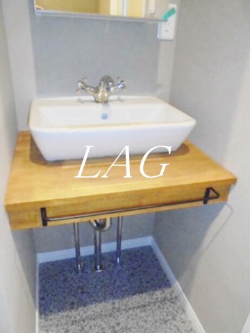 洗面設備　独立洗面台です。