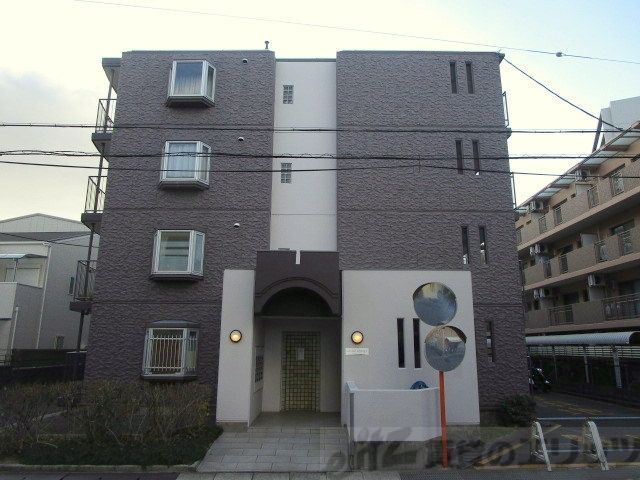 エントランス　外観