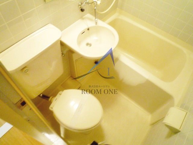 バス・シャワールーム　お風呂です。