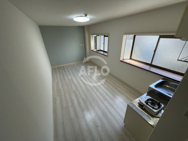 居室・リビング　ラパンジール京町堀　洋室