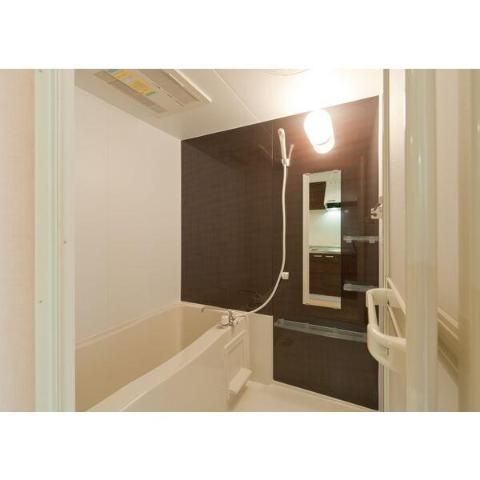 バス・シャワールーム　バス