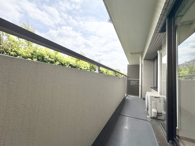 バルコニー　南東向きバルコニー♪