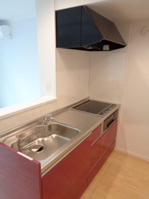 キッチン　グリル付きIH3口システムキッチン