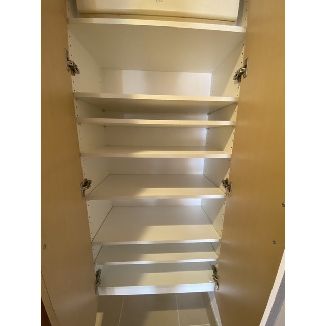 収納　コンフォリア上池台