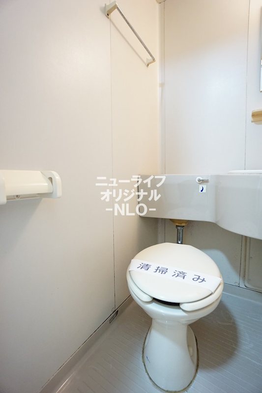 トイレ　生活しやすいシンプルなトイレです