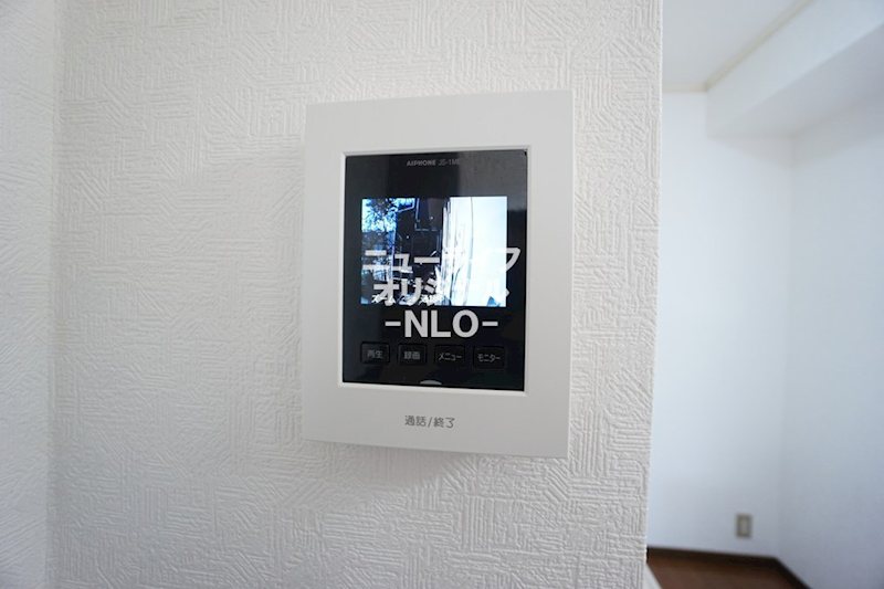 セキュリティ　室内から来訪者を確認できるTVモニターホン付きで安心です