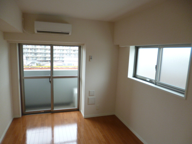 居室・リビング　同タイプ参考写真