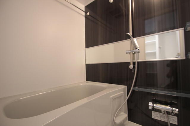 バス・シャワールーム　※参考写真です。現状優先となります。