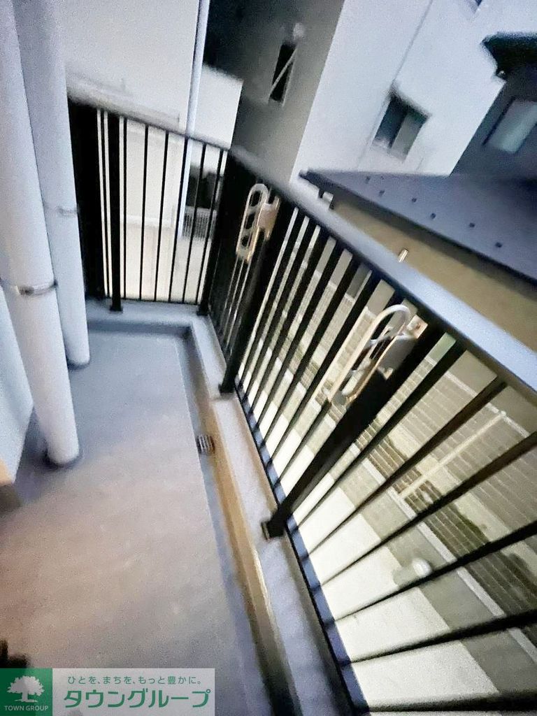 バルコニー　バルコニー