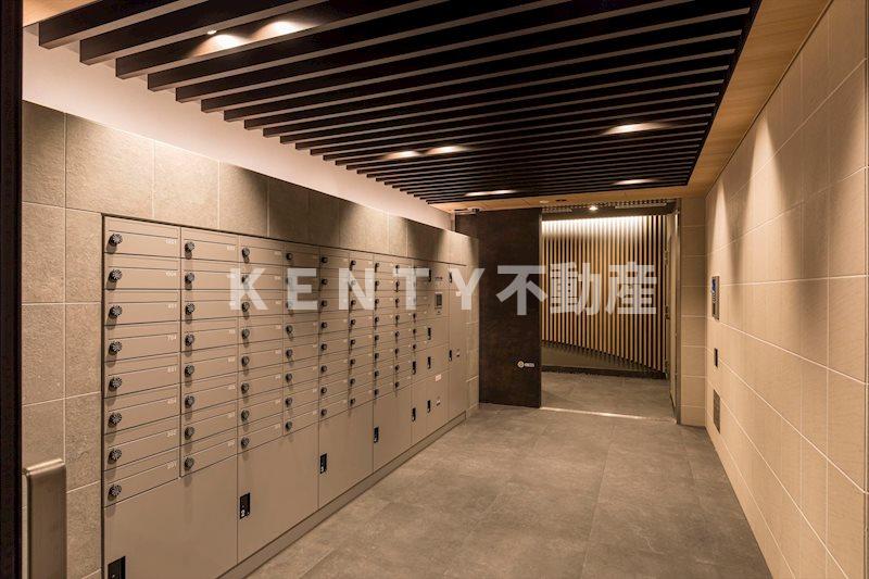 ロビー　落ち着いたロビーです