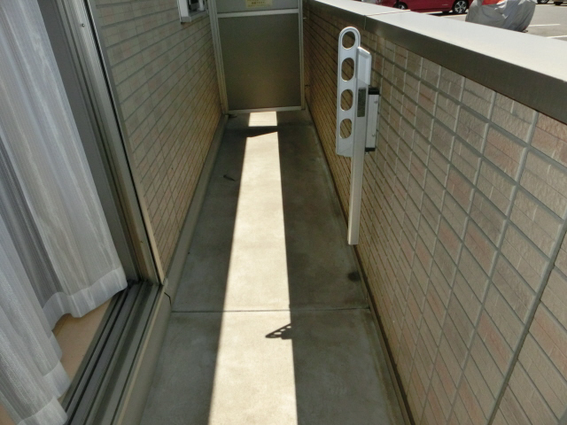 バルコニー　０