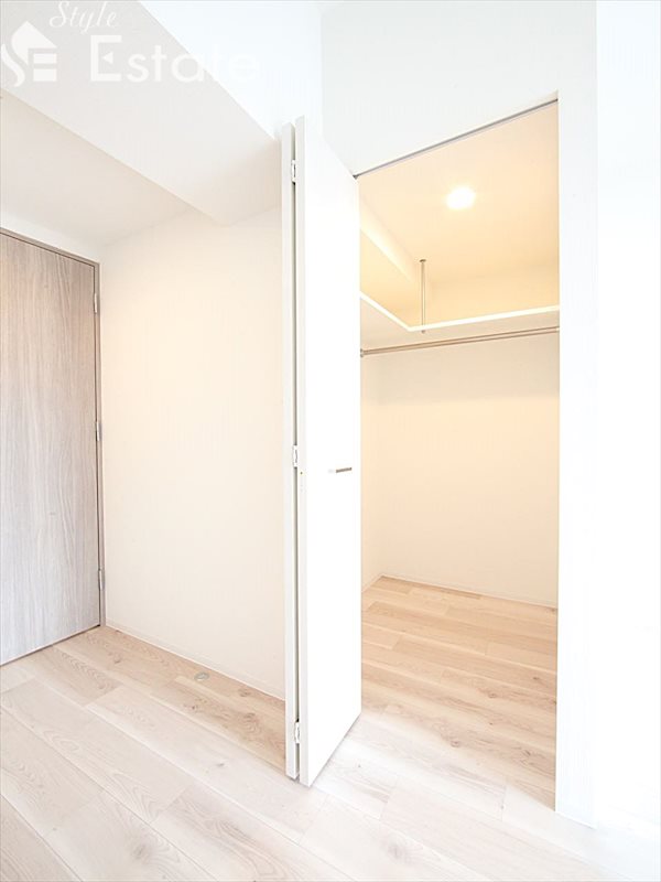 収納　クローゼット