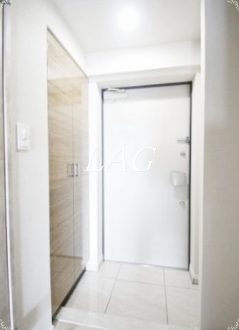 玄関　玄関です。