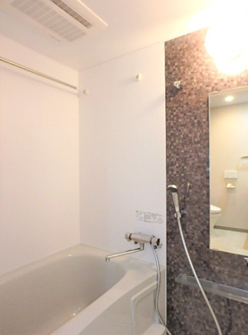 バス・シャワールーム　バス