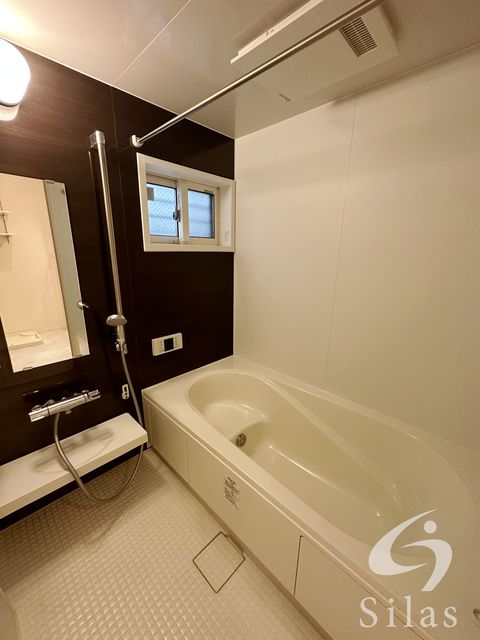 バス・シャワールーム　同仕様反転タイプ