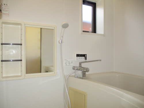 バス・シャワールーム　浴室