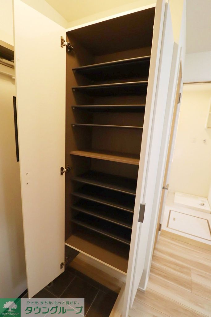 収納　バルコニー