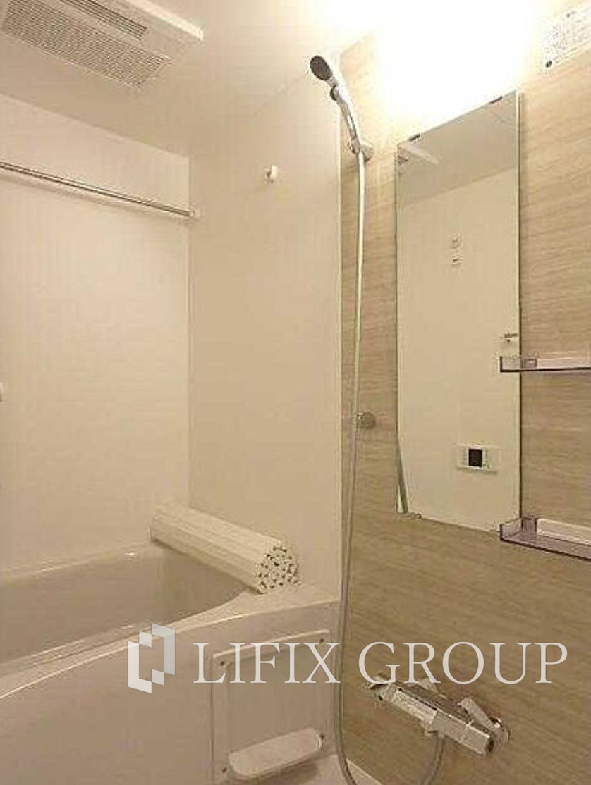 バス・シャワールーム　風呂