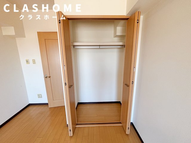 収納　同物件の別部屋になります。