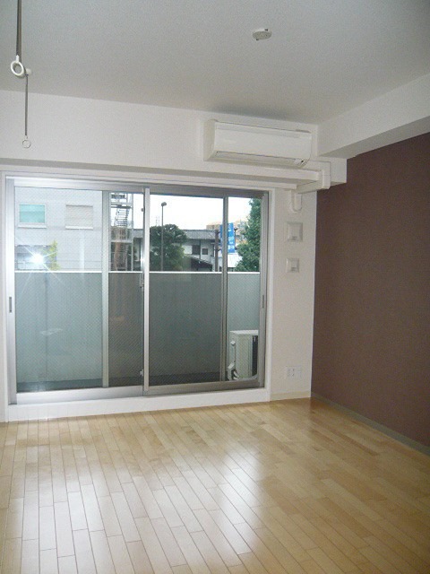 居室・リビング　※同仕様写真含む