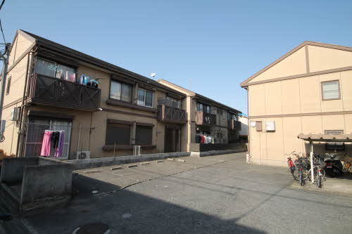 駐車場　車をお持ちの方に嬉しい駐車場付きの物件です